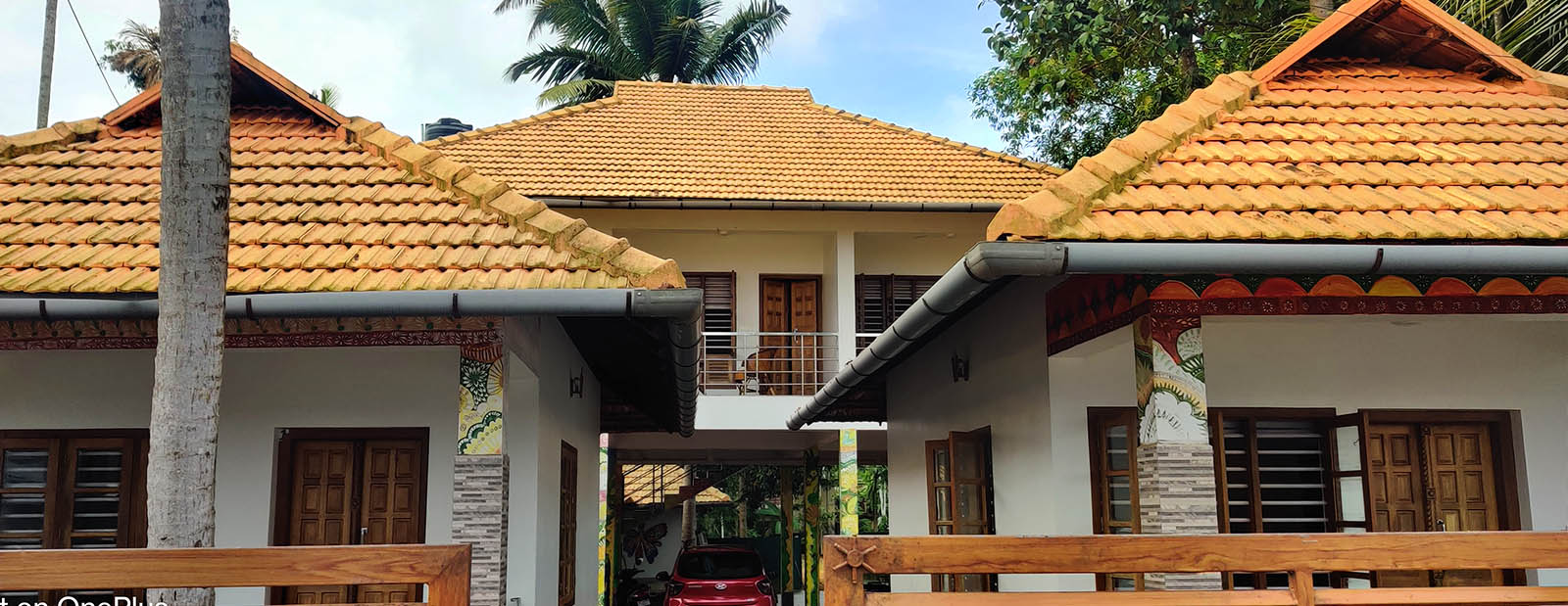 Punnamadakkaran Lakeshore Villa
